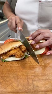 Hot Honey Crispy Chicken Sandwich Love using my Jenny’s favorite seasoning by Mesa Mia on everything because it literally goes with everything!!! This spicy chicken sandwich is so easy to make and. It many ingredients needed. I used Jenny’s favorite seasoning with hot sauce to flavor and it was the perfect combination…yes that was it! You have with or without the spicy honey dip. The hot honey was an extra but not needed if you prefer to stay with the traditional fried chicken! Listo and Enjoy! 