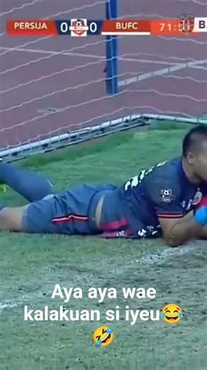 ges aya deui wae kalakuan si iyeu🤣😂#shorts #shortvideo #persib #persibbandung #liga1