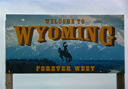Stablecoin News: Wyoming State Launches Frontier Stable Token (FRNT)