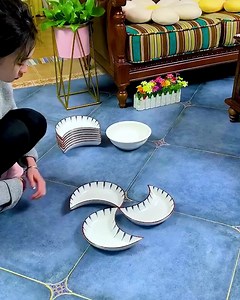 These plates are so fun! 🍽️ | Yellow Bee