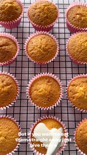 Lemon cupcakes with lemon icing, the perfect easy baking recipe to get the kids involved over the summer holidays! These cupcakes can easily be frozen, just leave the icing until defrosted when you want to eat them! Who is giving these a go over the weekend? Ingredients, makes 12: 150g caster sugar 150g soft butter 150g self-raising flour 1 tsp baking powder 3 eggs Zest of 2 lemons Icing: 240g icing sugar Juice of 1 lemon Sprinkles Method: Preheat the oven to 180oc. Line a 12 hole muffin tin wit