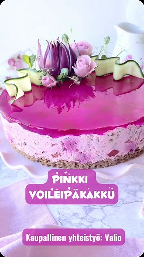 🩷 Kaupallinen yhteistyö: @valiofi 🩷 Tämän kevään juhlatarjoiluiden trendiväri on pinkki! Raikas kasvisvoileipäkakku saa värinsä punajuuresta. Katso blogista vinkit myös liivatteettomaan versioon! Linkki reseptiin @kinuskikissa profiilissa ja stoorissa. 💕🔗 kinuskikissa.fi/pinkki-voileipakakku #kinuskikissa #voileipäkakku #kasvisvoileipäkakku #pinkkivoileipäkakku #pinkki #leivonta #suolainenleivonta | Kinuskikissa