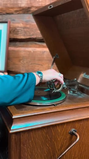 Experience Golfing Fun at Bunkers Clubhouse