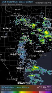Its a wet morning across the eastern half of Texas. Scattered showers with isolated storms are moving east/northeast. Nothing severe, and we're expecting rain to continue into the afternoon. -David #txwx | Texas Storm Chasers