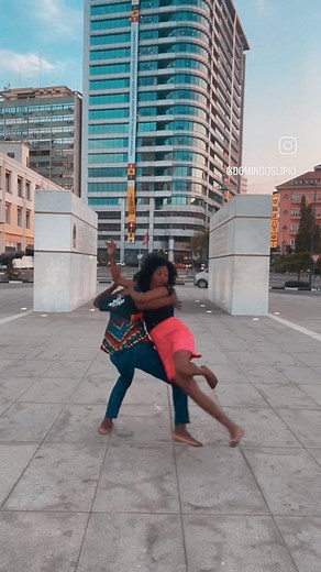 124 reactions · 4 comments | #semba #dance #streetparty #summervibes #danse | Kizomba TR | Facebook