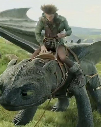 Hiccup & Toothless vs the Red Death | Legendary Dragon Fight[How To Train Your Dragon]