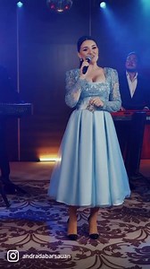 Cel mai NOU #colaj cu melodii reinterpretate❤️❤️❤️ Andrada Barsauan - “Nu pot uita privirea ta”￼👇🏻👇🏻 https://youtu.be/KgUdBCXGmTQ | Andrada Bârsăuan