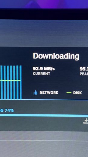 Dynamic Computer Setup with RGB Keyboard and Metrics