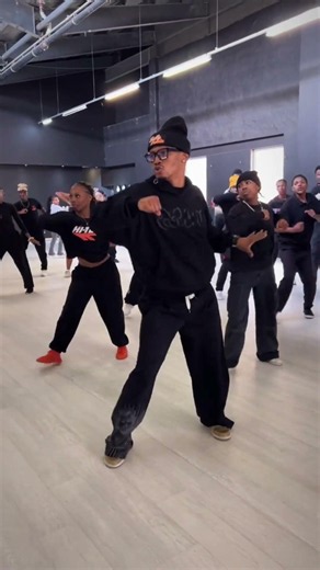 Hip Hop Easy Dance Tutorial
