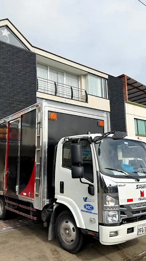 4.7K views · 771 reactions | Gimnasio de $12300 en Amaguaña - Ecuador  #Fitness #sports_structures #Gym #gimnasiosecuador #maquinasgym | Sports Structures Fitness | Facebook