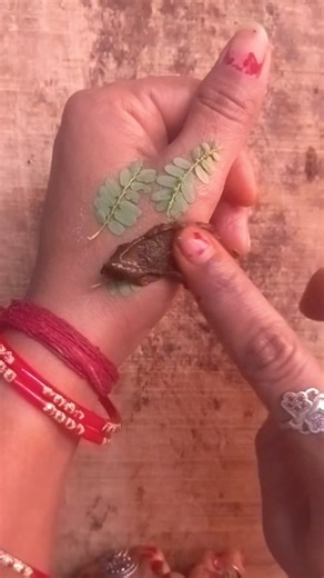 थंबू मेहंदी डिजाइन#अंगूठा लीफ मेहंदीडिजाइन#इमली के पत्ता लीफ मेहंदीडिजाइन#simplemehndidesign #shorts