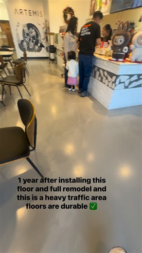 26 reactions | This is one year later after an epoxy floor install and full remodel was done ✔️ this is a boba shop with real heavy traffic this floor was done with a satin top coat definitely the go to finish for shops that have high traffic ✅ #fypシ #StylesResin #epoxyartist #denver #EpoxyFlooring # | Styles Lucero | Facebook