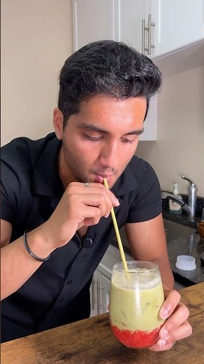 Protein Strawberry Matcha 🍓🍵 My 20lb Weight Loss Hack!