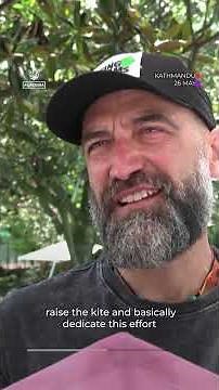 Climber carries kite with Palestinian children’s dreams to Everest summit | AJ #shorts