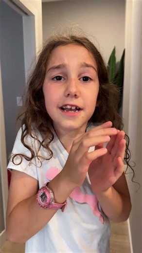 Sierra Feels Scared and Rhia Finds a Smart Solution | Kids Story