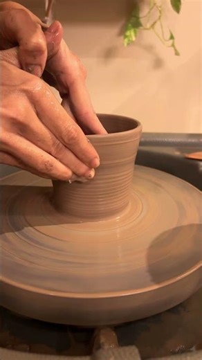 Você teria paciência para aprender cerâmica? Me conta aqui embaixo! #ceramica #art #brazil #pottery