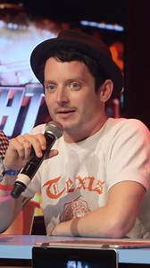 Elijah Wood Didn’t Hold Back on Tim Burton’s Charlie and the Chocolate Factory Elijah Wood once shared a brutally honest take on Tim Burton’s 2005 Charlie and the Chocolate Factory—and he didn’t mince words. Wood argued that most remakes don’t justify their existence unless they add something new, and in his view, this one failed completely. He praised Gene Wilder’s Willy Wonka as mysterious yet magical, someone you didn’t fully trust but still believed in. Johnny Depp’s version, however, left W