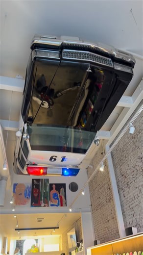 Jason Borosky on Instagram: "2 DAYS LEFT to win this brand new Yamaha YZ450F Faworldentertainment .com giveaway closes on Dec. 20th. i’ll be personally delivering the bike to your house, anywhere in America @fuckingawesome"