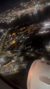 On December 12, American Airlines Airbus A321 (N133AN) flight #AA1722 from New York LaGuardia to Charlotte suffered a birdstrike on engine No. 2 shortly after takeoff from LaGuardia Airport. The crew was forced to divert to New York JFK Airport. All 190 passengers and 6 crew members are safe. -More in the comments section- 🎥 via FL360aero https://x.com/fl360aero?t=2Aj84Pn-IPQEAdaHQWYBsA&s=09 | FlightMode