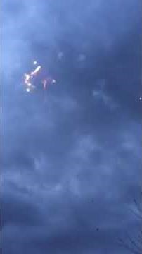 Parachutes Over America - Great Firework!