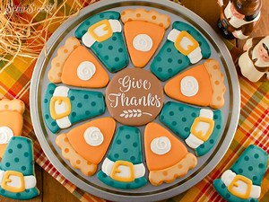 How to Make Thanksgiving Cookie Platters