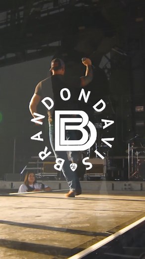 Brandon Davis is opening for the Travis Tritt concert in McMorran Arena on September 27th! After a nearly fatal car crash back in 2019, Brandon Davis realized just how short life can be and was determined not to waste another minute. With the support of his wife and family, he picked up his guitar and began releasing song after song that quickly caught the attention of millions as Billboard, People Magazine and more began sharing his story and the music that encompasses it. His second song ever 