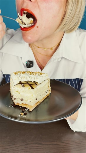 🍰 Why Everyone Loves This German Marzipan Cake❤️ #germandessert #sweettooth #almondcake#desserttime