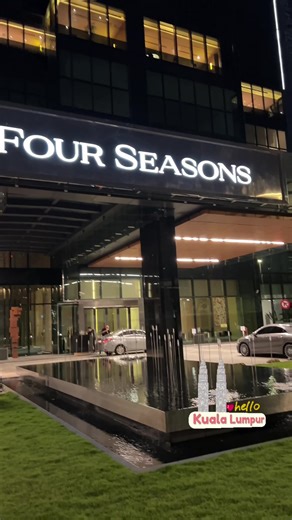 Four Seasons Hotel Kuala Lumpur: Luxury Experience