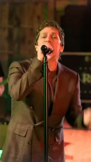 Who's celebrating in a small town this year? ♥️ #robthomas #christmasalbum #holidaymusic