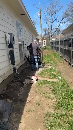 We offer repair, installation, and maintenance with over 16 years of experience, ensuring an optimal indoor environment and long-lasting solutions. ✨ Maximum comfort, quality, and healthy indoor air. 📞 Call us today and guarantee the ideal climate in your home or business! 📞 (469) 237-4145 (214) 677-5868 📧 hvacmaxsolutionsllc@gmail.com 🌐 hvacmaxsolutionsllc.com | Hvac Max Solutions LLC