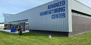 BCTC opens new high-tech manufacturing training center