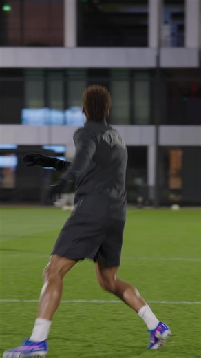 End of 2025 yesterday, in style ✨ #PSG #Doué #Skills | PSG - Paris Saint-Germain