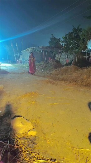 ShiMa Kumari on Instagram: "#viralvideochallenge #photographychallenge 😭💔💔🌹🌹🥰"