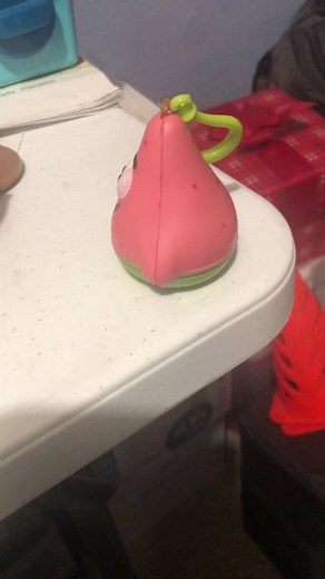 Patrick eating krusty krab foods krabby patty fries and coke #spongebob #krustykrabfoods #zivtelly