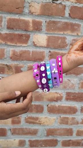 old bangles make new look #craftideas #diy #wastematerial