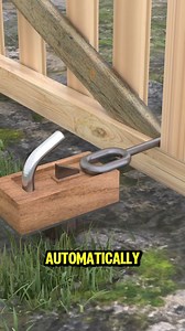 527K views · 469 reactions | As the gate swings shut, the hook aligns automatically. | PAI Também JOGA | Facebook