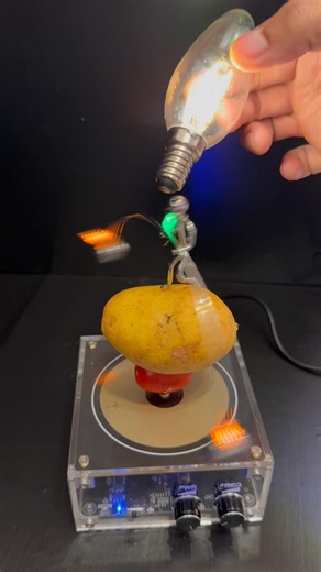 Tesla Coil Experiment ⚡️🔥🥵 #teslacoil #experiment