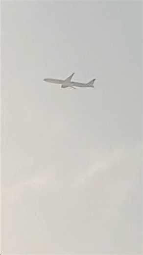 Saudi Arabian Airlines Boeing 777 #shortsviral #automobile #saudiaarbia #riyadhcity #shortfeed