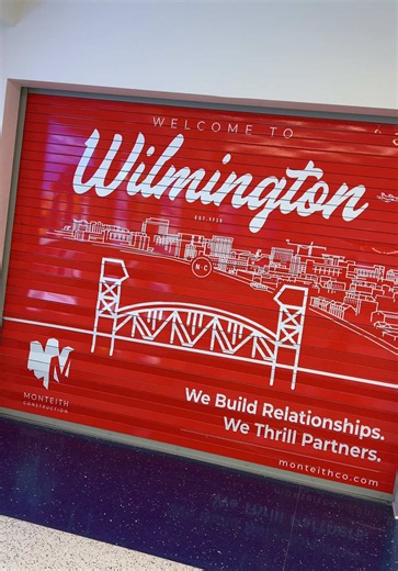 Travel with me to Wilmington, North Carolina to attend the @Friends With Benefit Events Hey 23 event celebrating the 23rd anniversary of ONE TREE HILL 💙 cannot wait for the full weekend ahead! #onetreehill #jameslafferty #lucasscott #chadmichaelmurray #nathanscott @TRIC @Raenia