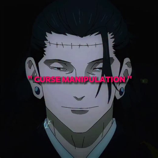 DARK ANIME on Instagram: "2023年，足球传奇克里斯蒂亚诺·罗纳尔多（Cristiano Ronaldo）与里奥·梅西（Lionel Messi）在一档专门回顾他们辉煌职业生涯的特别节目中，共同呈现了一个难忘瞬间。这两位被视为同代最伟大的球员，常常被看作对手，却在节目中罕见地齐聚一堂，带来了温暖人心的一幕，让全球球迷为之欣喜。 节目中，以自信与表演天赋著称的罗纳尔多调皮地提出了一个特别挑战——花式颠球比赛。梅西一如既往地冷静从容，带着微笑接受挑战。当镜头捕捉下这一刻，两位偶像以轻松娴熟的技术互相传球颠球，展示出二十多年来令人着迷的足球魔力。 CR7的爆发力与梅西的优雅相结合，创造出令人目眩的视觉盛宴，让球迷再次回忆起这两位传奇为何能主宰足球历史。他们之间显而易见的相互尊重与钦佩，证明了尽管多年竞争，他们对足球的热爱超越了任何对立。 西甲 世界杯 梅西 英超 西甲 热门 搞笑 搞笑视频 生活 运动 健身"