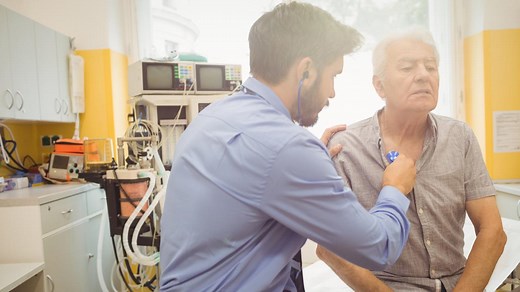 How much money do funeral homes make?