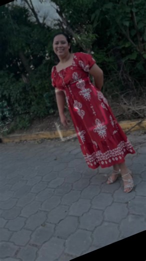 Videos de Conis Hernandez (@conishernndez) con “sonido original - 🌻Cintia🌻”