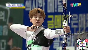 Recordemos cuando #BTS participo en tiro con arco en los ISAC 2016-2017. Todos estaban nerviosos ya que no es un deporte fácil requiere de mucho equilibrio y concentración. ARMY estuvo animándolos en todo momento. 🤗🏹🤩 𝑀𝑜𝑜𝓃𝒦𝒾𝓂🥀 | ᴮᴱ Bangtan Revolution