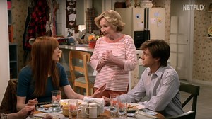 'That '90s Show' trailer shows those '70s teens all grown up