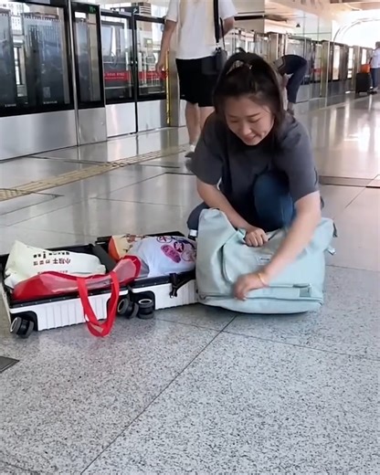 Cracking the packing puzzle! 🧳✨ | Art & Painting