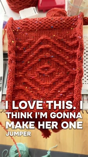 Beautiful patterns on knitting machine #knittingmachine