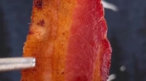 Chef reveals the best way to cook crispy bacon