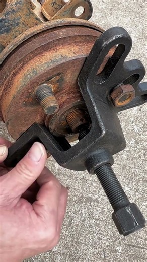 Brake pot puller #Sharing good tools #Brake pot puller