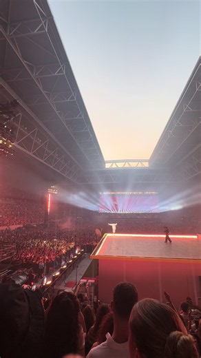 Bad Bunny Concert Highlights: Düsseldorf Connection