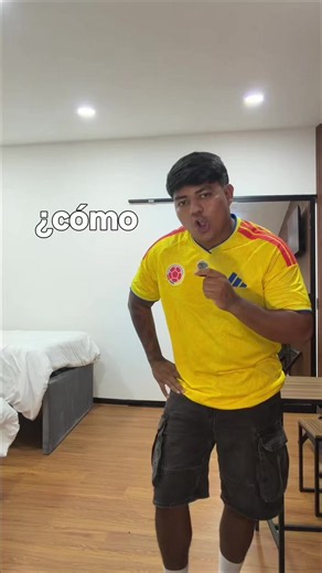 MALO ENTONCES TRAER AL PAPÁ DE UNO A VER LOS PARTIDOS CON LA PLATA DE UNOOOO 😐🇨🇴 Q opinan?